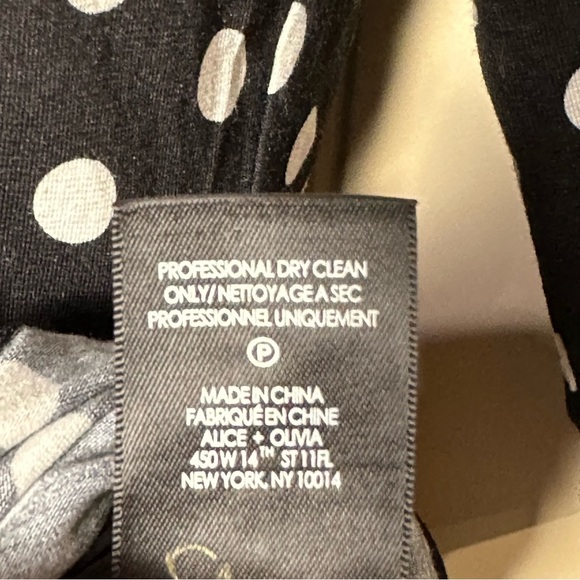 Alice + Olivia Delora Black & White Polka Dot Mini Dress Viscose Size 4 NWT - Picture 9 of 15